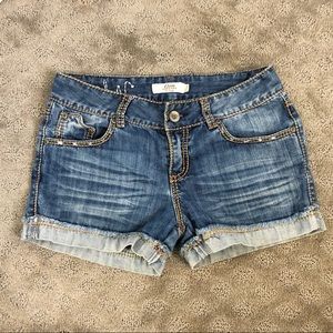 Sexy cut off denim jean shorts